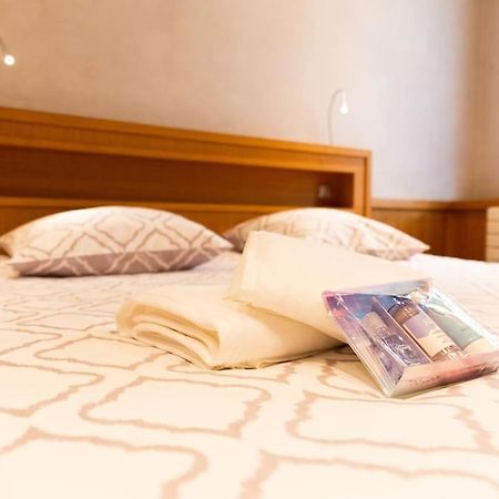 Appartement Annecy Centre Historique Parking Inclus エクステリア 写真