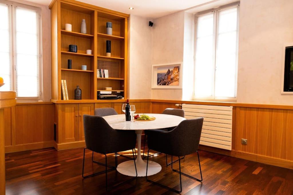 Appartement Annecy Centre Historique Parking Inclus エクステリア 写真